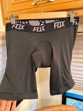 FOX  Women’s Padded Bike Short